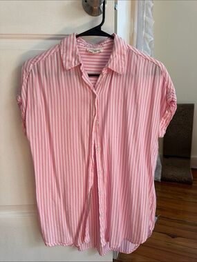 beachlunchlounge Pink & White Striped Casual Button-Down Shirt